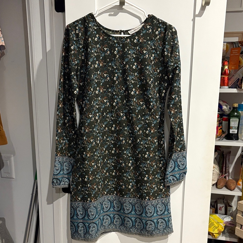 Abercrombie & Fitch Floral Long Sleeve Paisley Summer Dress